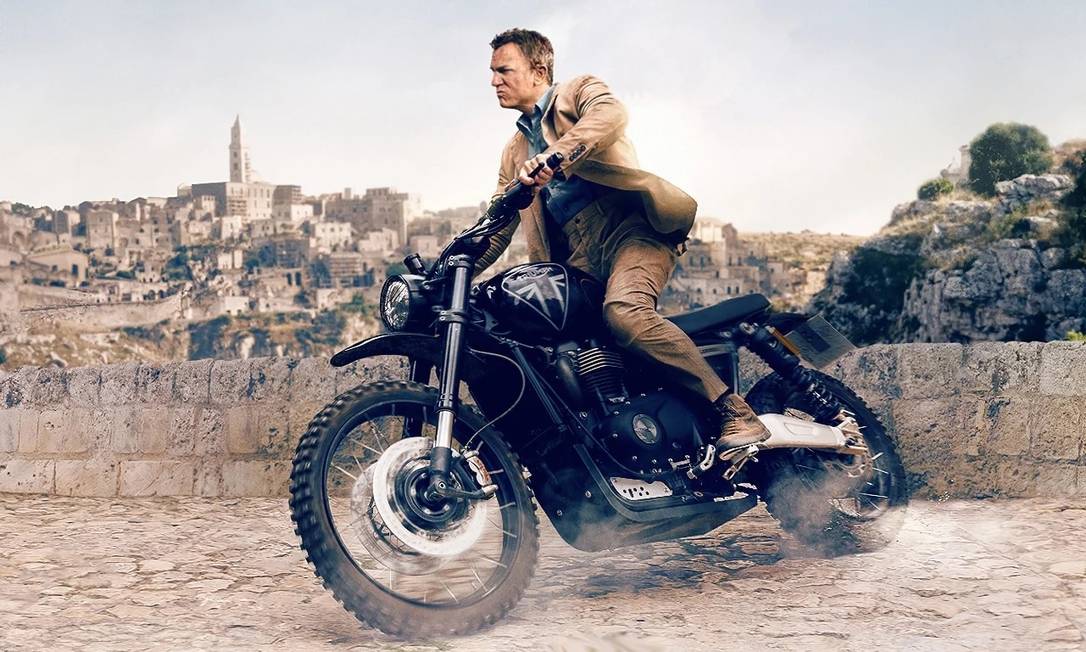 Imagem destacada: A Icônica Coleção de Filmes de James Bond Retorna ao Streaming em 2025