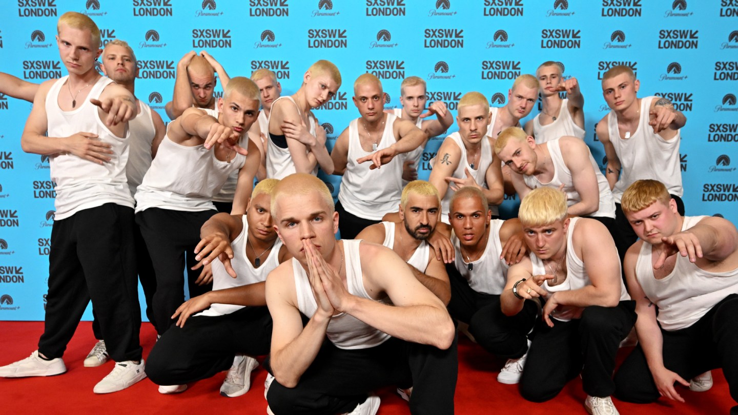 Imagem destacada: Novo Documentário "Stans" Explora a Fascinação dos Fãs por Eminem